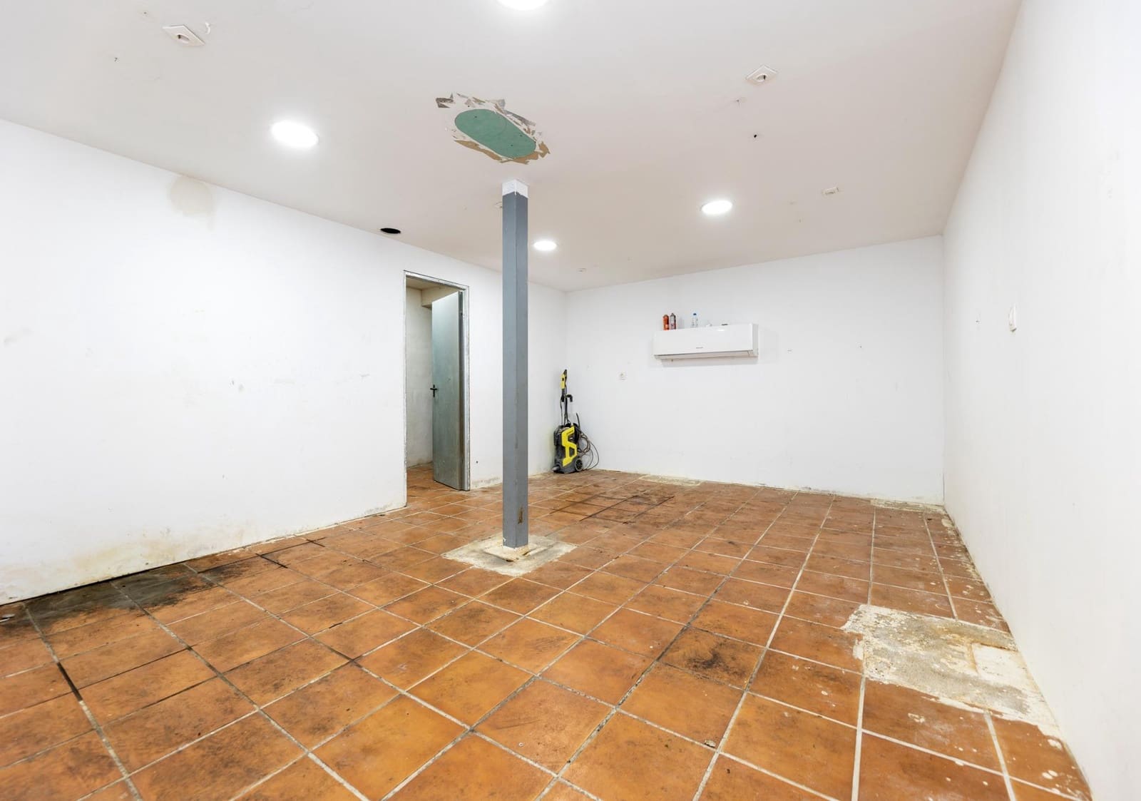 4 sypialnia Dom szeregowy na sprzedaż w Vegas del Genil z garażem - 209 900 € (Ref: 9680528)