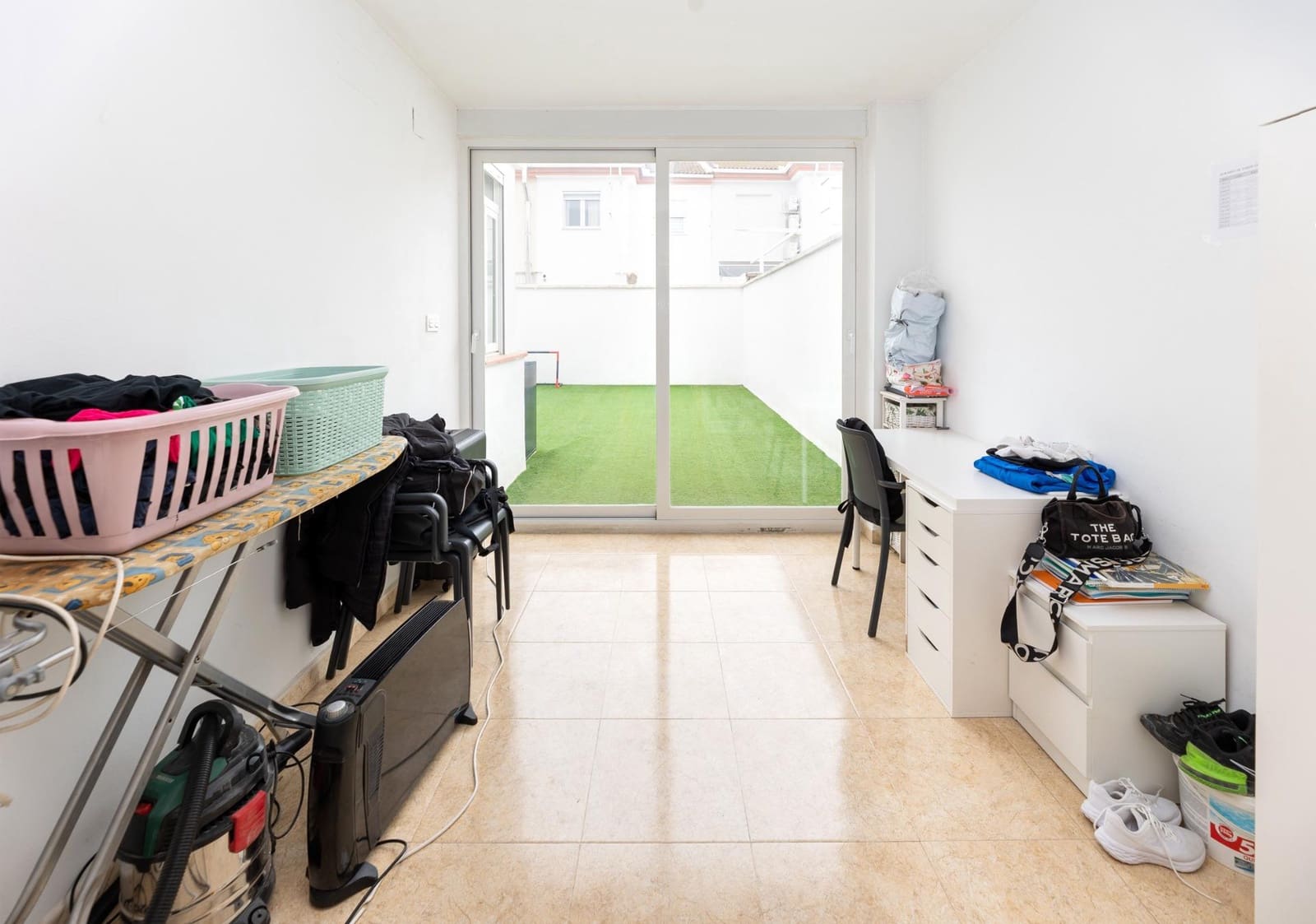 4 sypialnia Dom szeregowy na sprzedaż w Vegas del Genil z garażem - 209 900 € (Ref: 9680528)