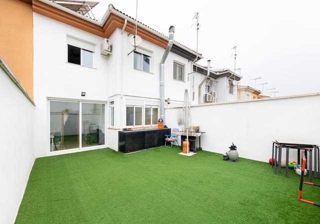 4 sypialnia Dom szeregowy na sprzedaż w Vegas del Genil z garażem - 209 900 € (Ref: 9680528)