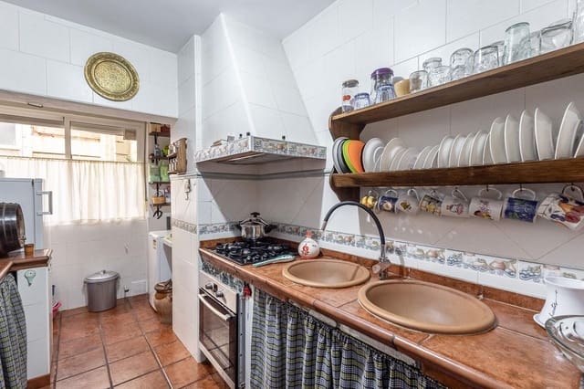 3 soverom Leilighet til salgs i Granada by - € 109 000 (Ref: 9691168)