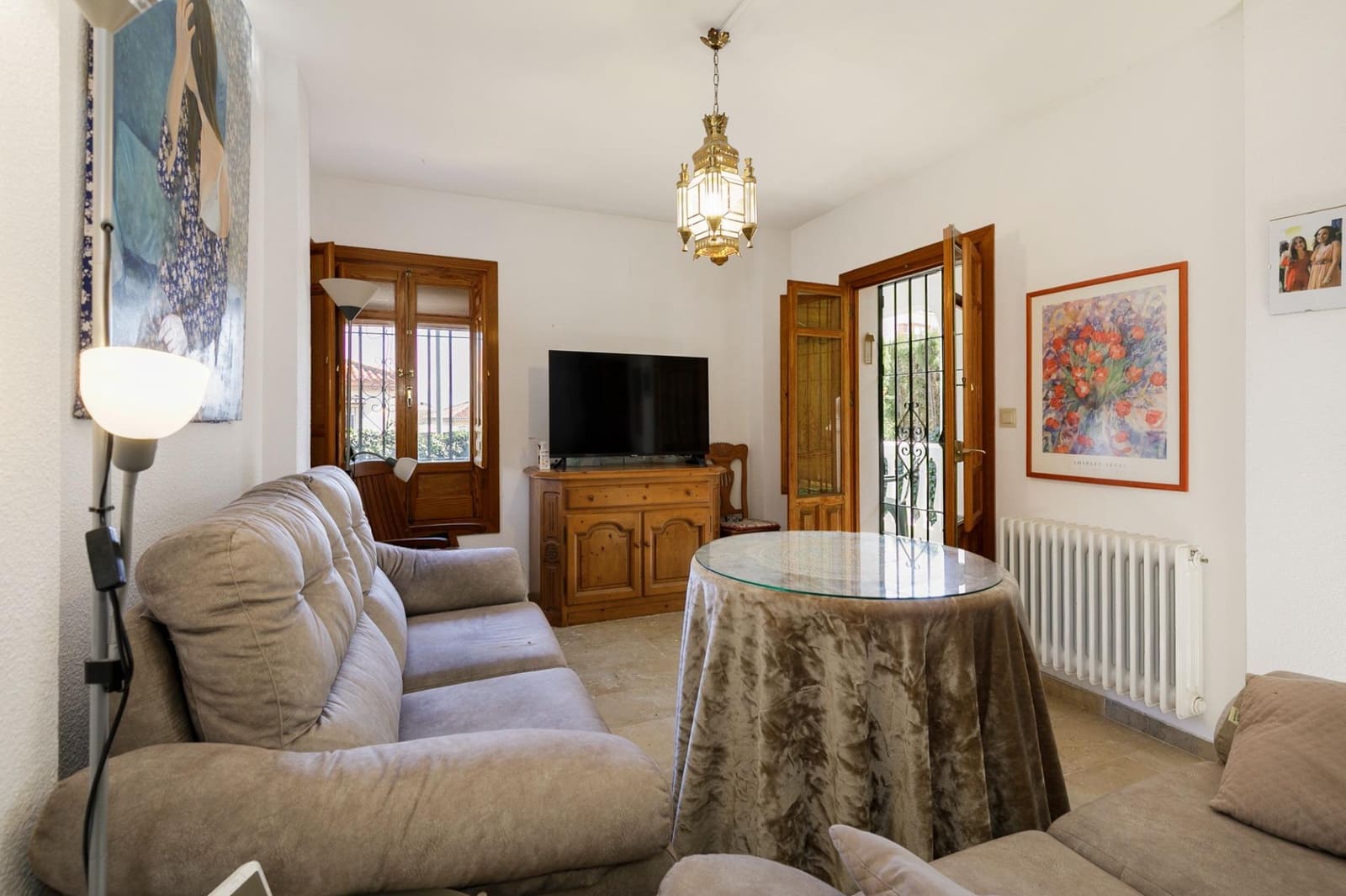 4 slaapkamer Villa te koop in Otura met zwembad garage - € 325.000 (Ref: 9691169)