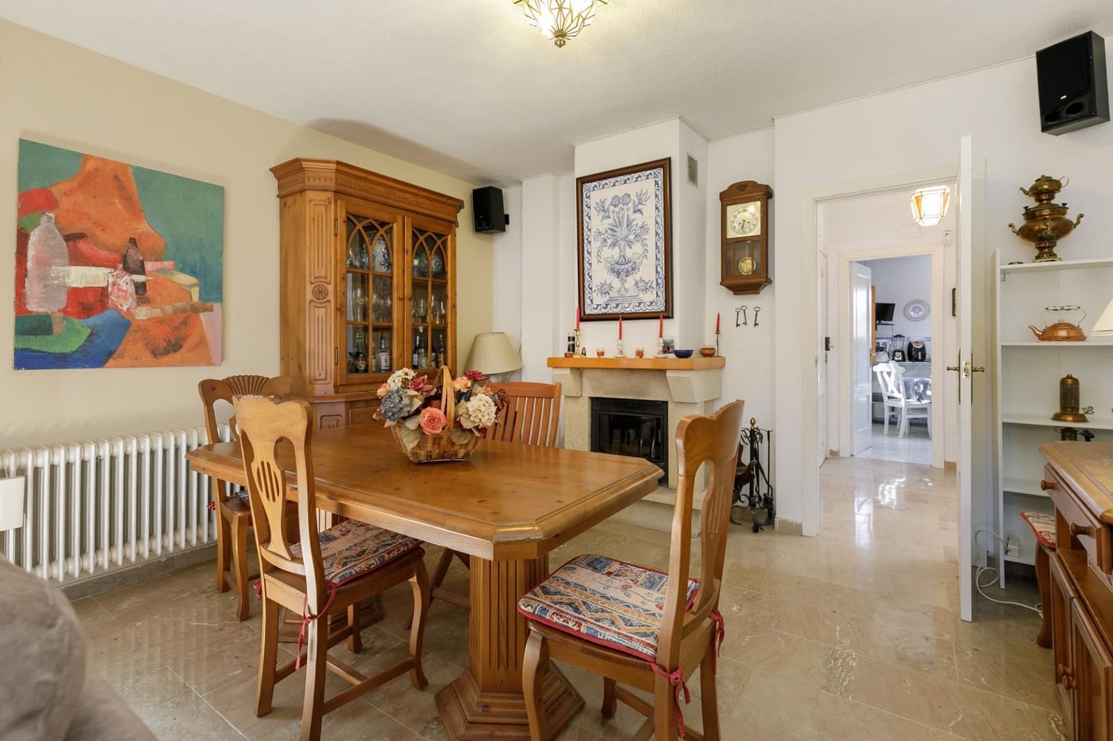 4 slaapkamer Villa te koop in Otura met zwembad garage - € 325.000 (Ref: 9691169)