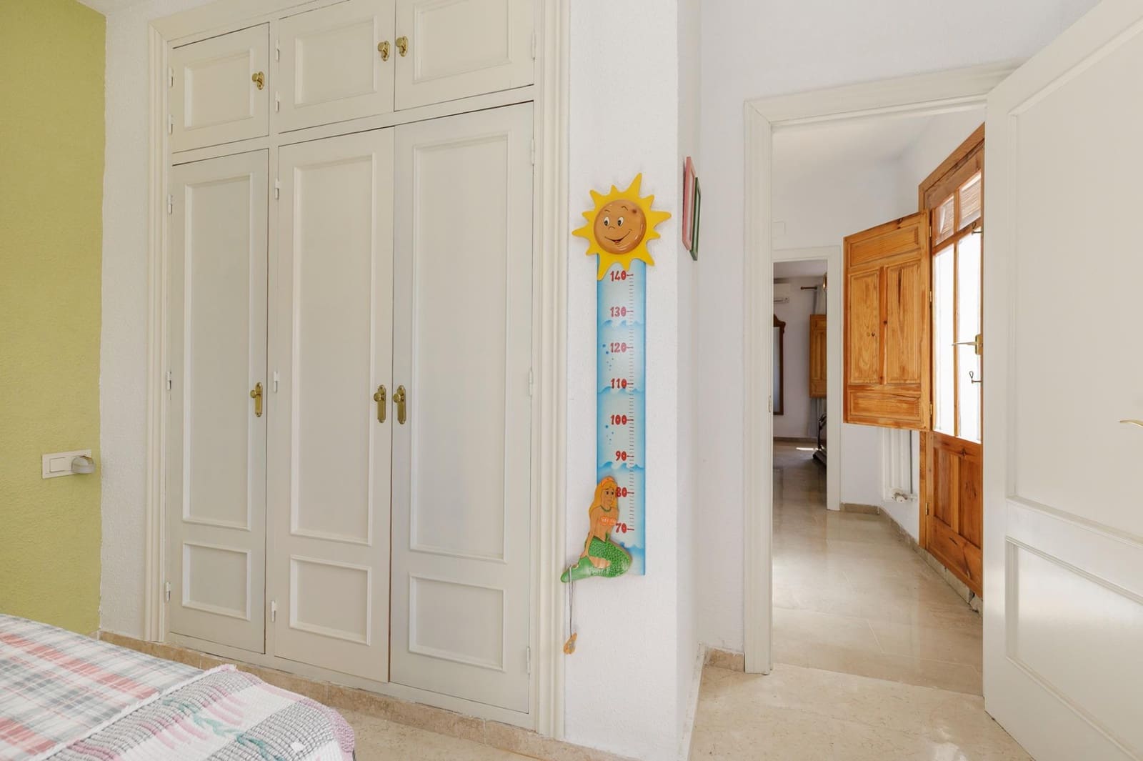 4 slaapkamer Villa te koop in Otura met zwembad garage - € 325.000 (Ref: 9691169)