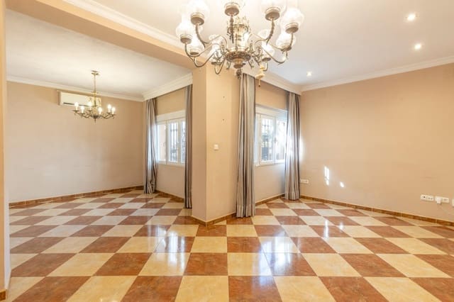 5 quarto Moradia para venda em Granada cidade - 479 000 € (Ref: 9691171)