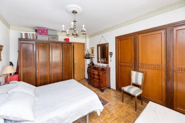 6 soveværelse Lejlighed til salg i Granada by - € 695.000 (Ref: 9696326)