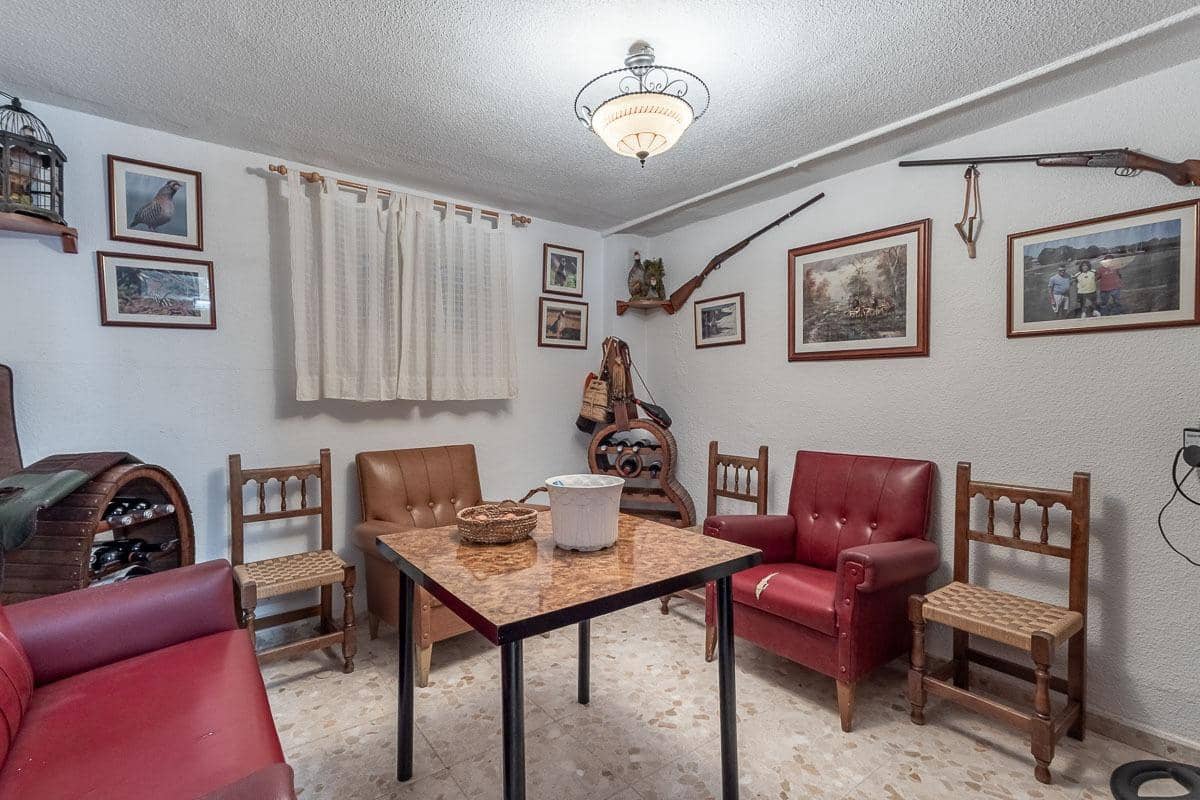 5 soveværelse Villa til salg i Atarfe med swimmingpool garage - € 390.000 (Ref: 9696327)