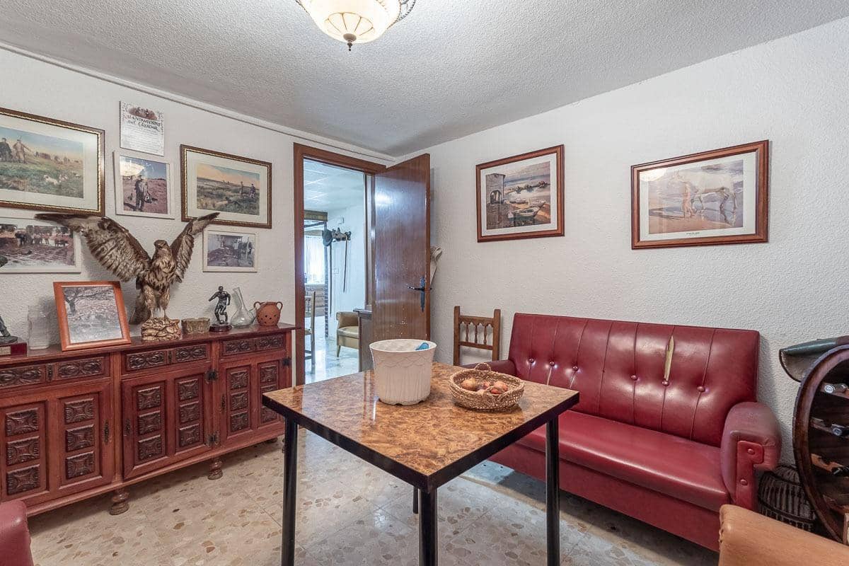 5 soveværelse Villa til salg i Atarfe med swimmingpool garage - € 390.000 (Ref: 9696327)