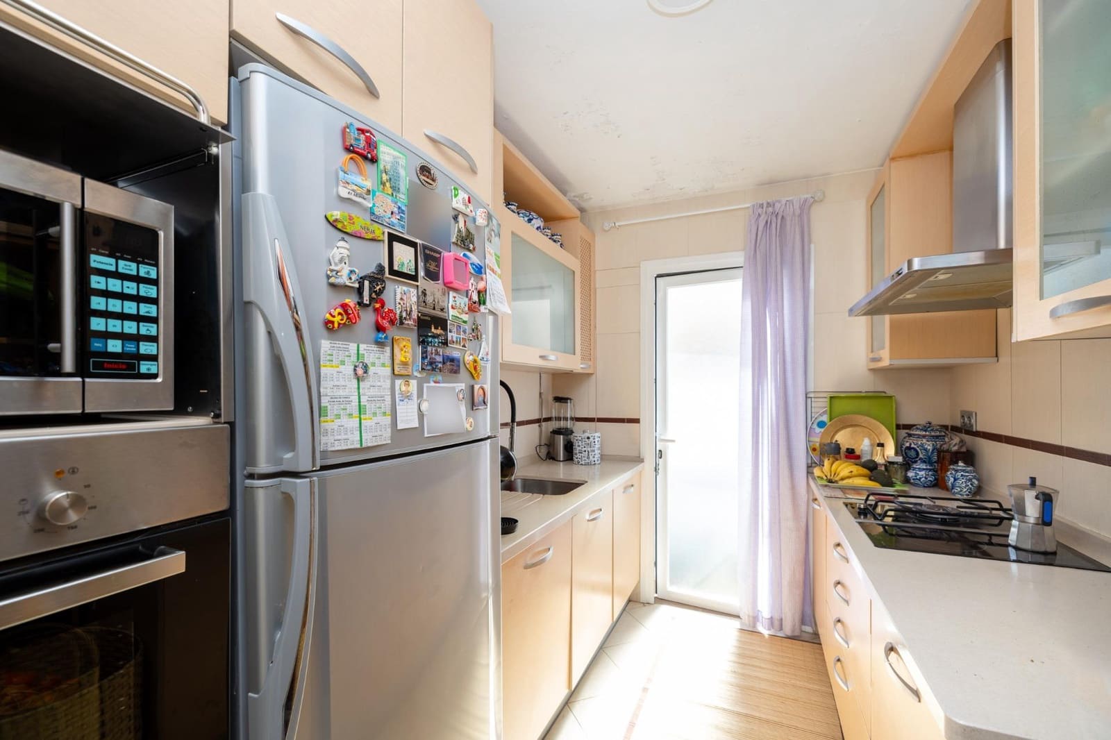 4 bedroom Semi-detached Villa for sale in Peligros with pool garage - € 420,000 (Ref: 9696331)