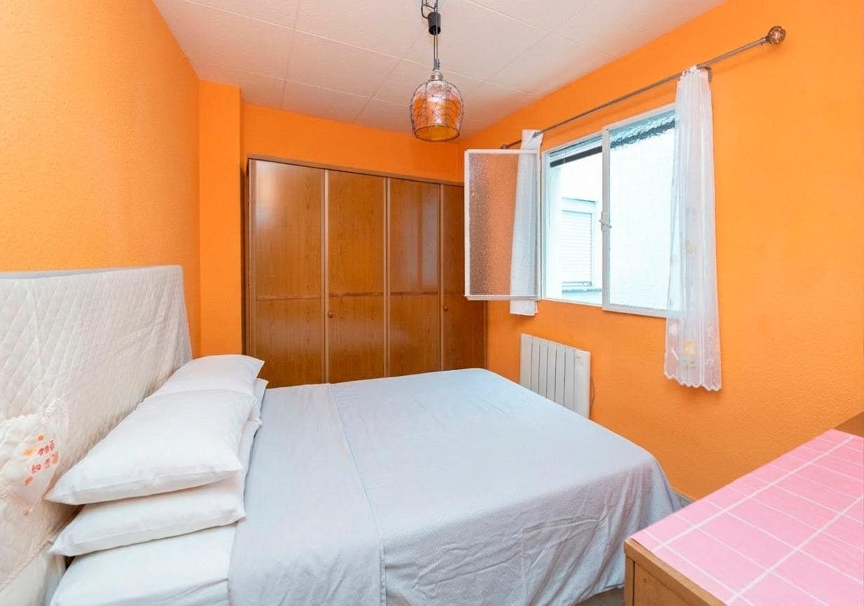 2 soveværelse Lejlighed til salg i Granada by - € 208.000 (Ref: 9699106)