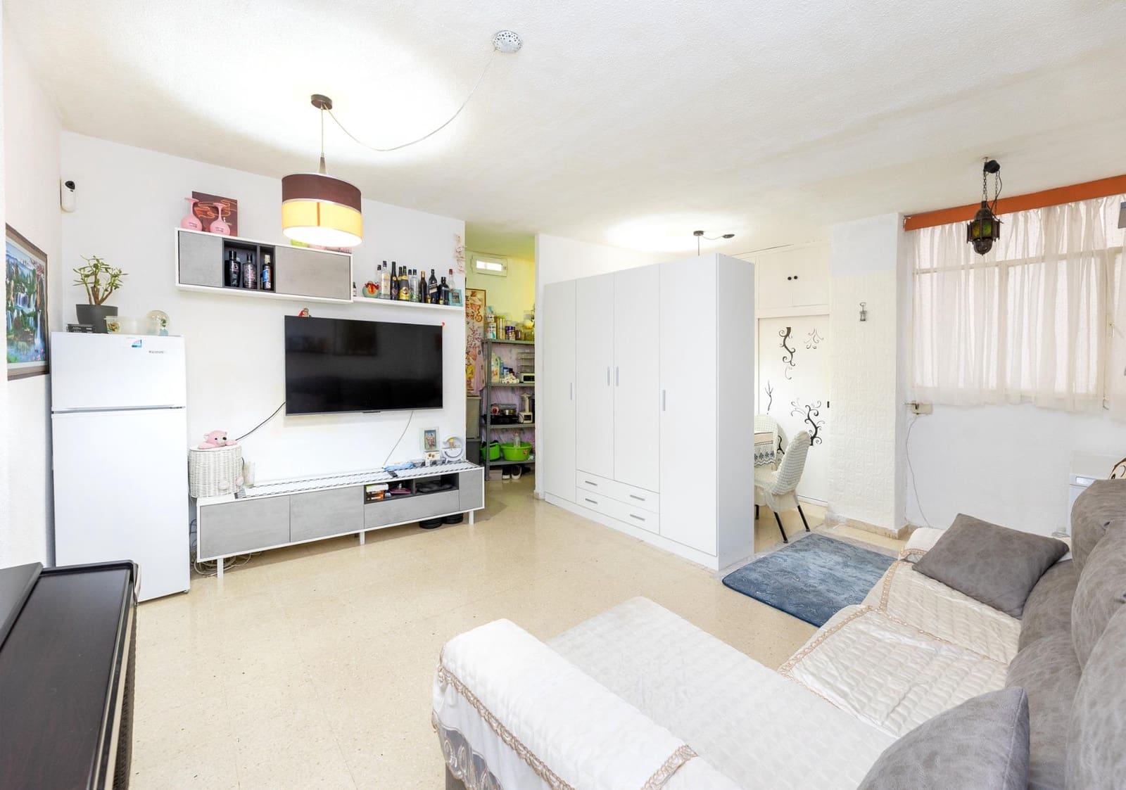 2 soveværelse Lejlighed til salg i Granada by - € 208.000 (Ref: 9699106)