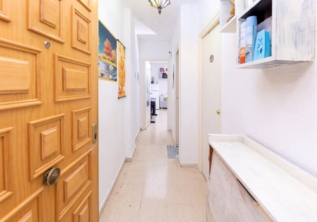 2 soveværelse Lejlighed til salg i Granada by - € 208.000 (Ref: 9699106)