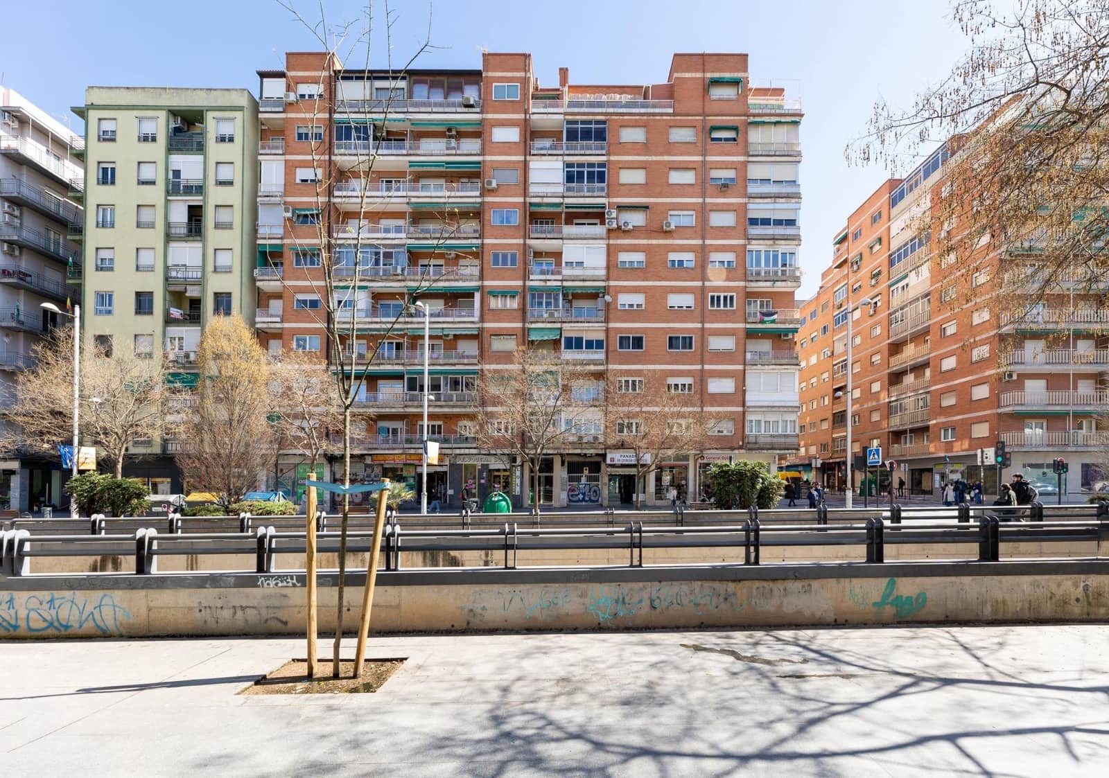 2 soveværelse Lejlighed til salg i Granada by - € 208.000 (Ref: 9699106)