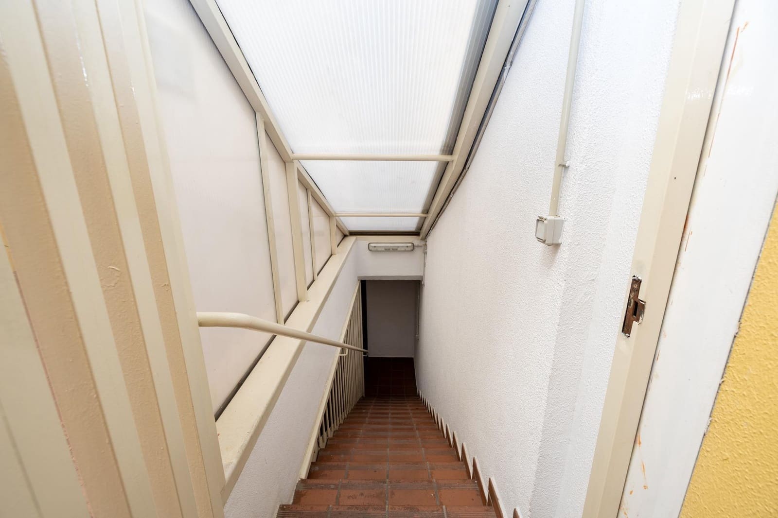 3 soveværelse Lejlighed til salg i Granada by med garage - € 226.000 (Ref: 9699107)