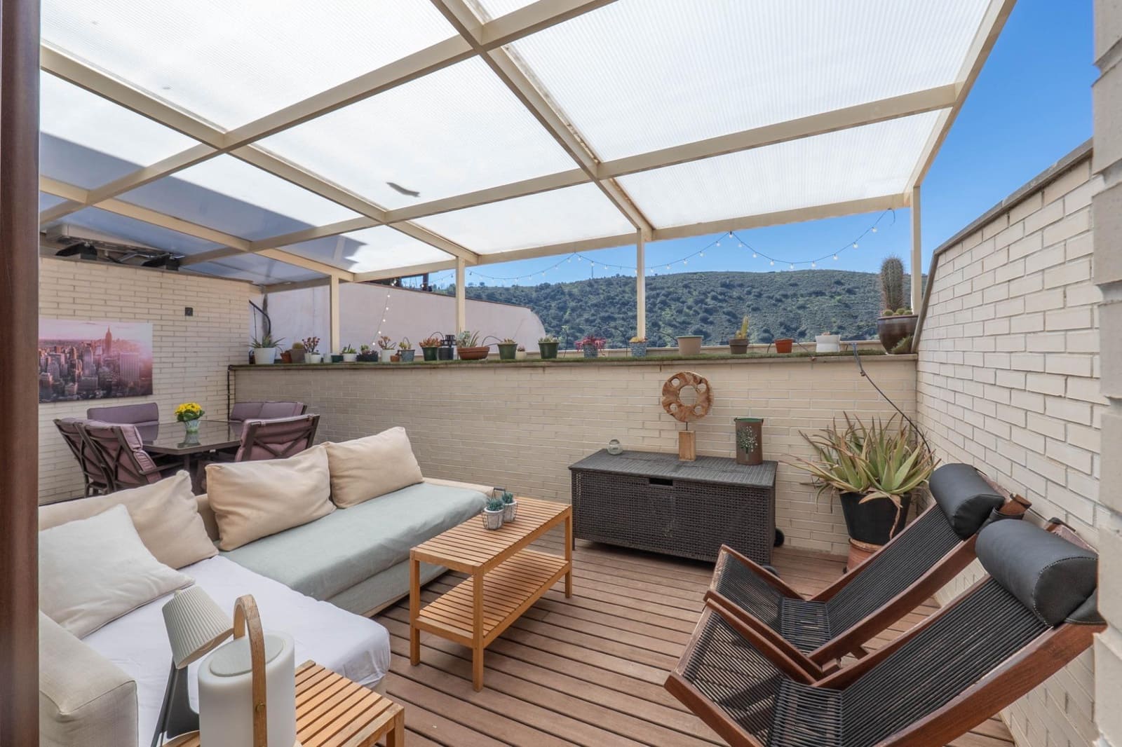 4 soveværelse Rækkehus til salg i Granada by med garage - € 512.000 (Ref: 9702391)