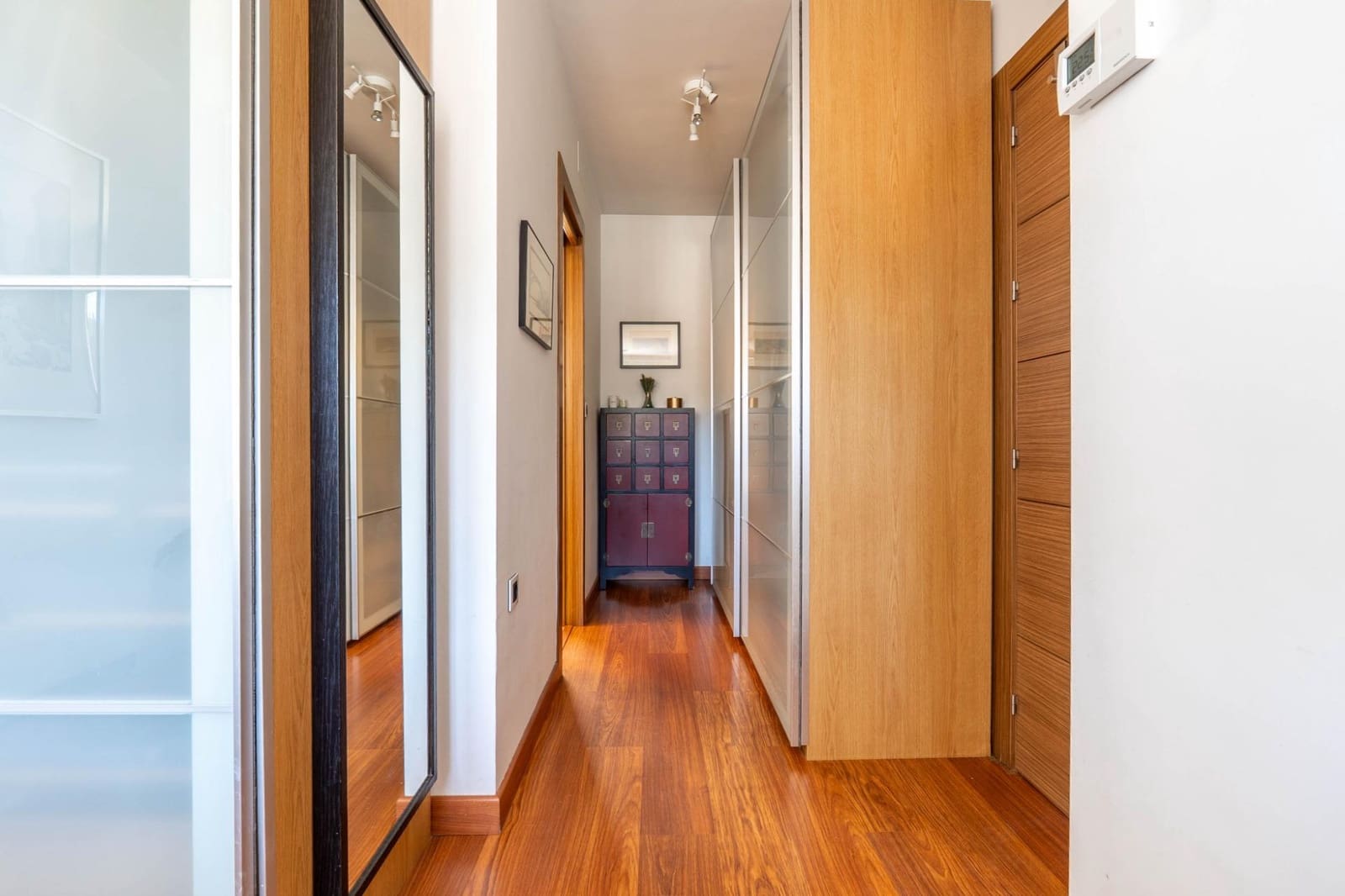 4 soveværelse Rækkehus til salg i Granada by med garage - € 512.000 (Ref: 9702391)