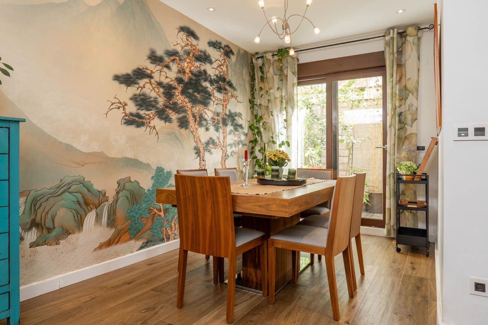 4 soveværelse Rækkehus til salg i Granada by med garage - € 512.000 (Ref: 9702391)