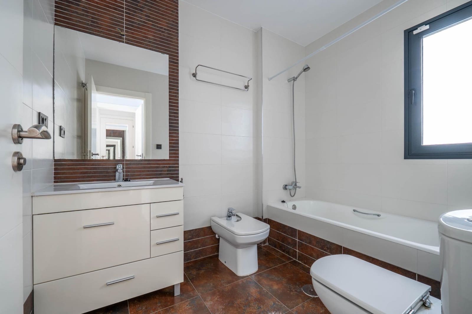 1 chambre Appartement à vendre à Motril avec piscine garage - 284 900 € (Ref: 9702392)