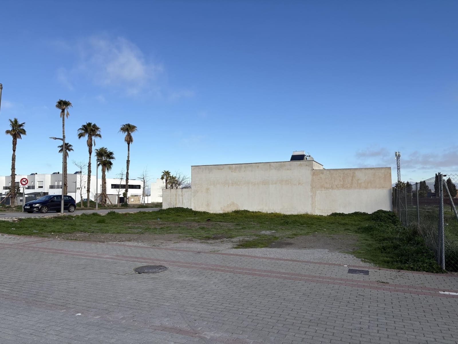 Building Plot for sale in Churriana de la Vega - € 179,900 (Ref: 9702393)