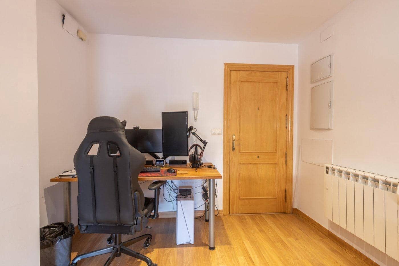 1 bedroom Apartment for sale in Las Gabias with garage - € 129,000 (Ref: 9702394)