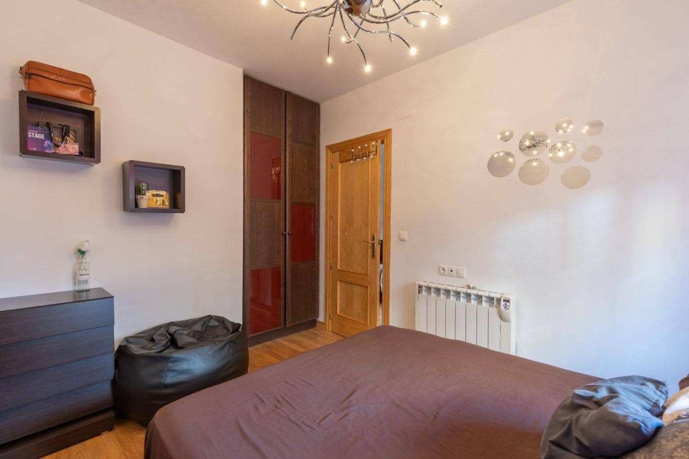 1 bedroom Apartment for sale in Las Gabias with garage - € 129,000 (Ref: 9702394)