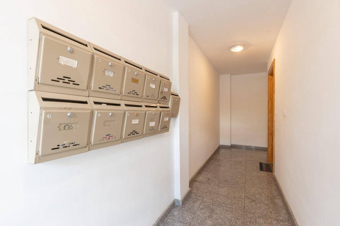 1 bedroom Apartment for sale in Las Gabias with garage - € 129,000 (Ref: 9702394)