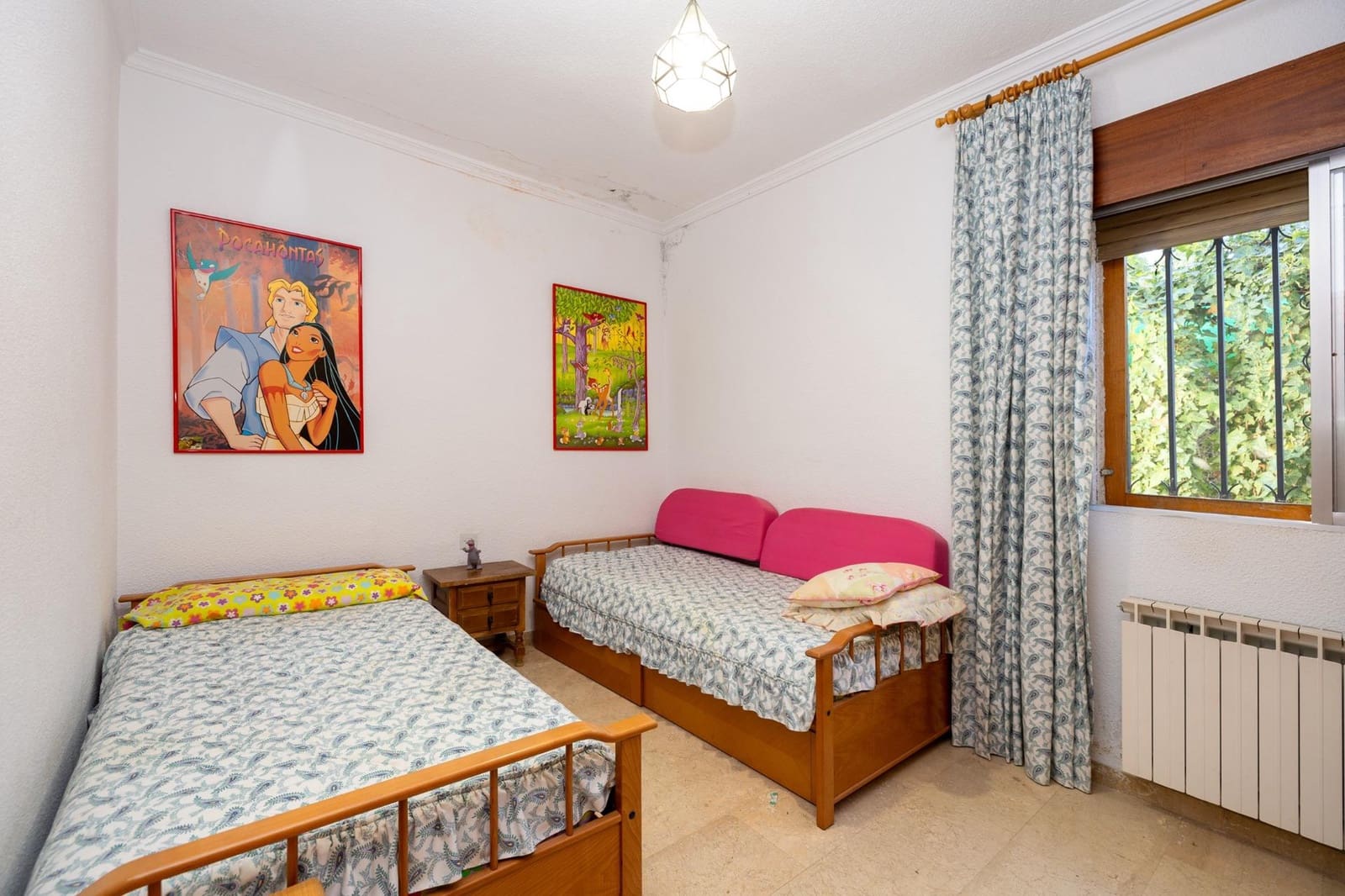 5 bedroom Villa for sale in Ogijares with pool garage - € 590,000 (Ref: 9702395)