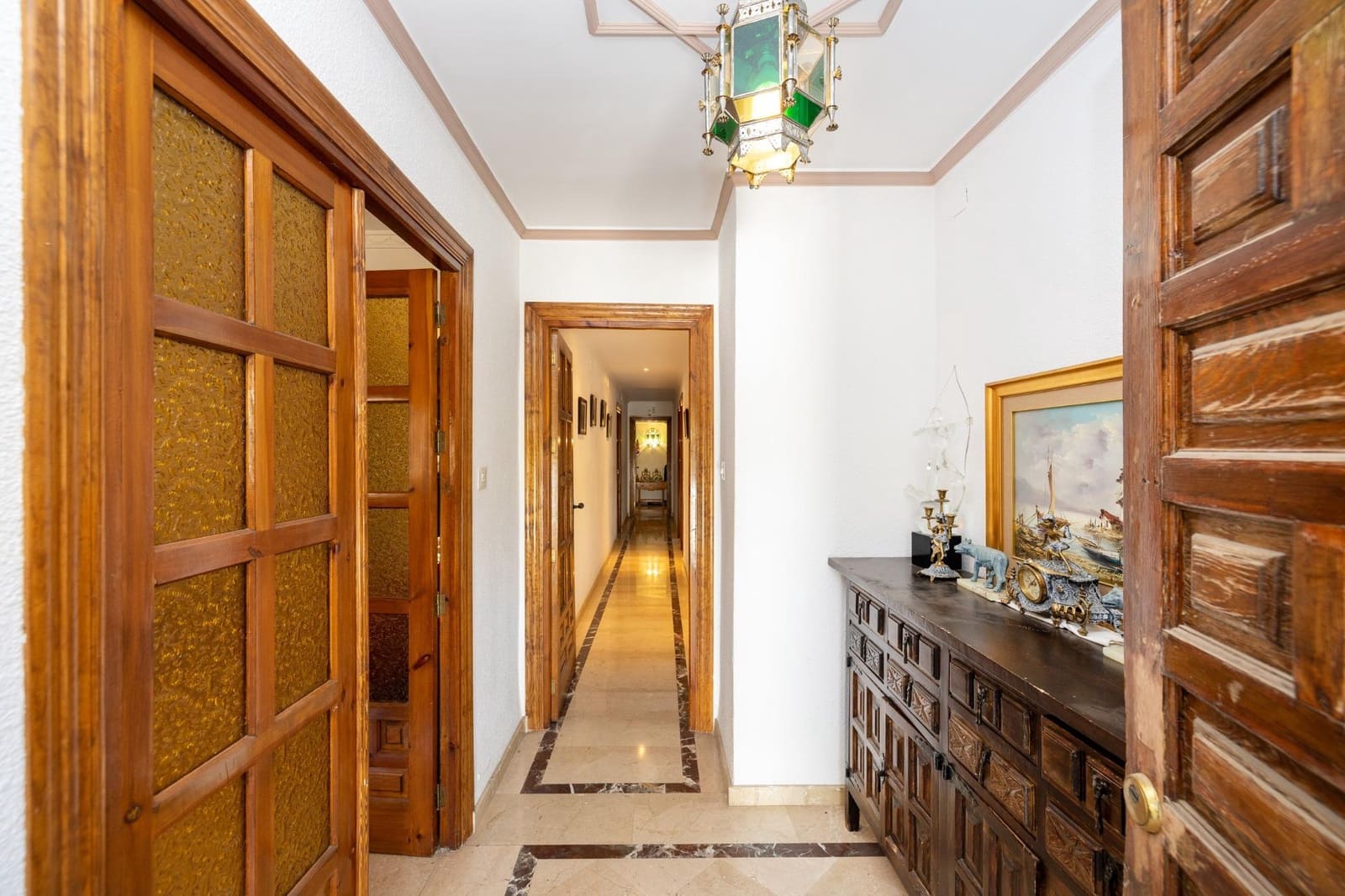 5 bedroom Villa for sale in Ogijares with pool garage - € 590,000 (Ref: 9702395)