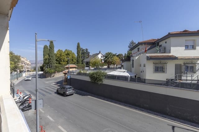 3 chambre Appartement à vendre à Gójar avec piscine - 195 000 € (Ref: 9712386)