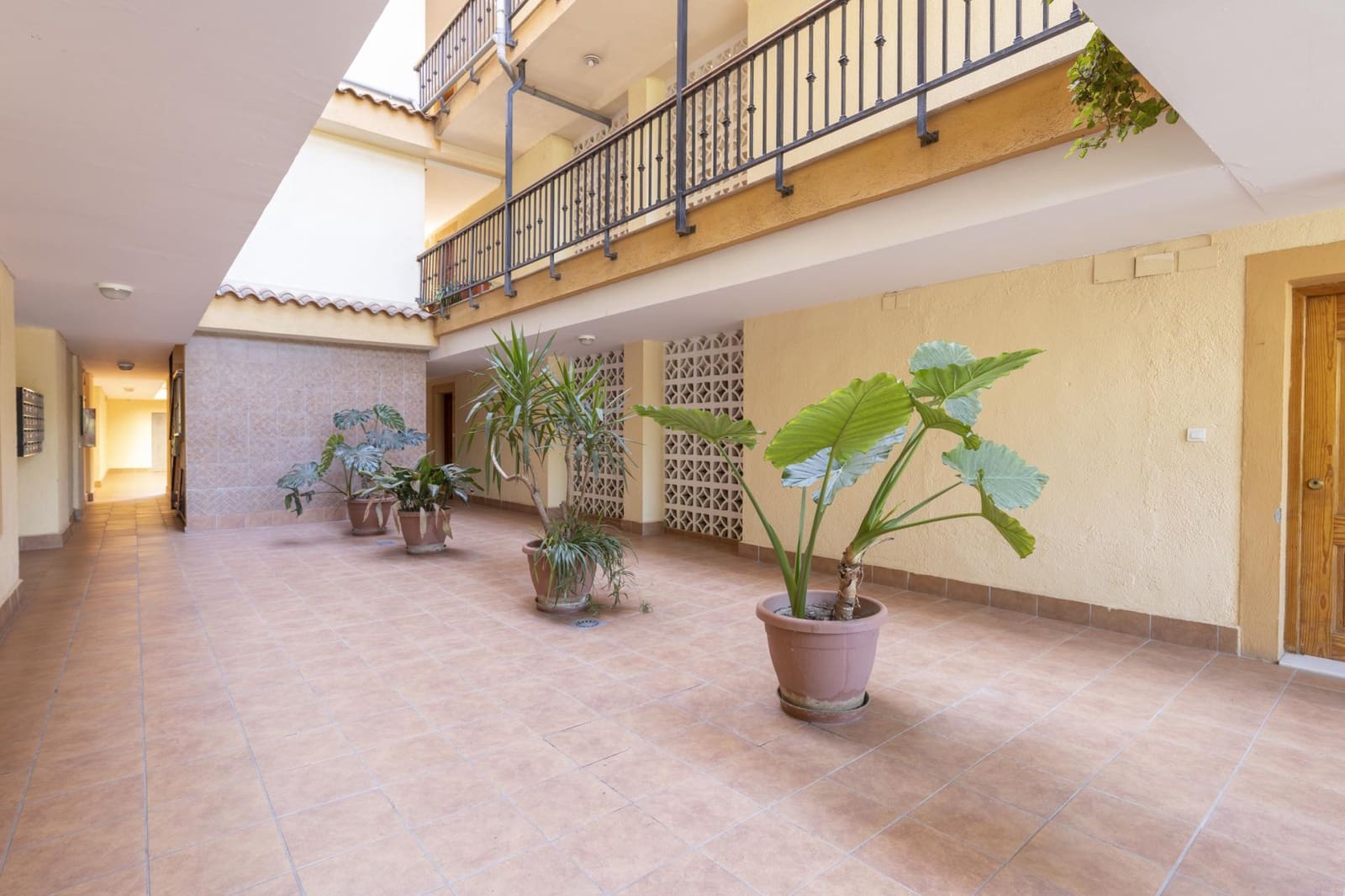 3 bedroom Flat for sale in Gojar with pool - € 195,000 (Ref: 9712386)