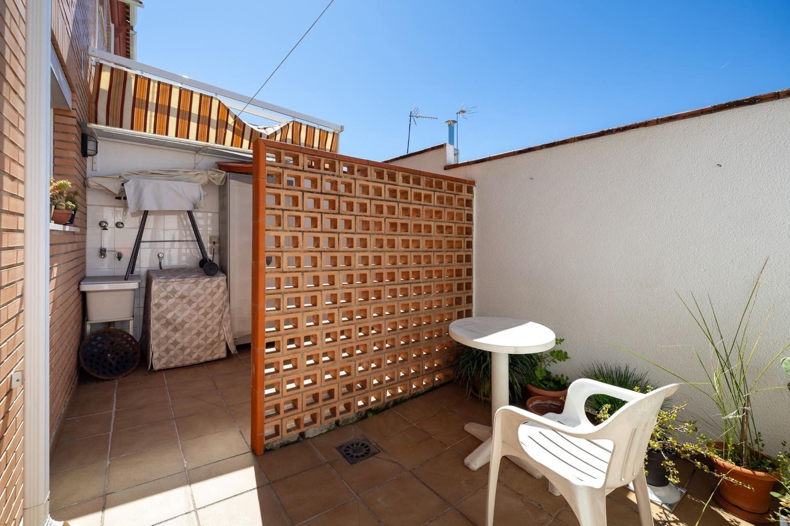 4 soveværelse Rækkehus til salg i Granada by - € 535.000 (Ref: 9712387)