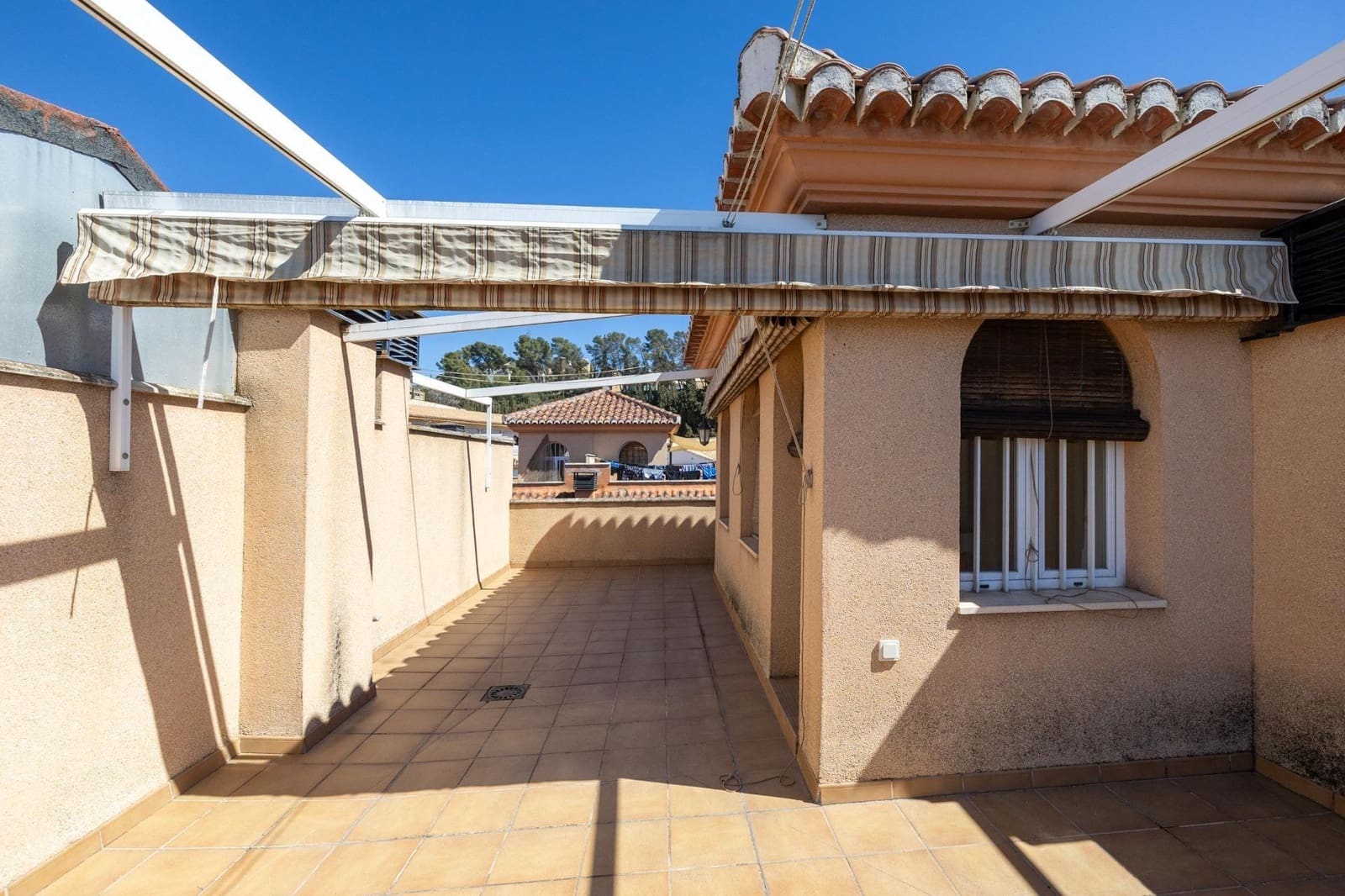 4 bedroom Terraced Villa for sale in Granada city - € 495,000 (Ref: 9712387)