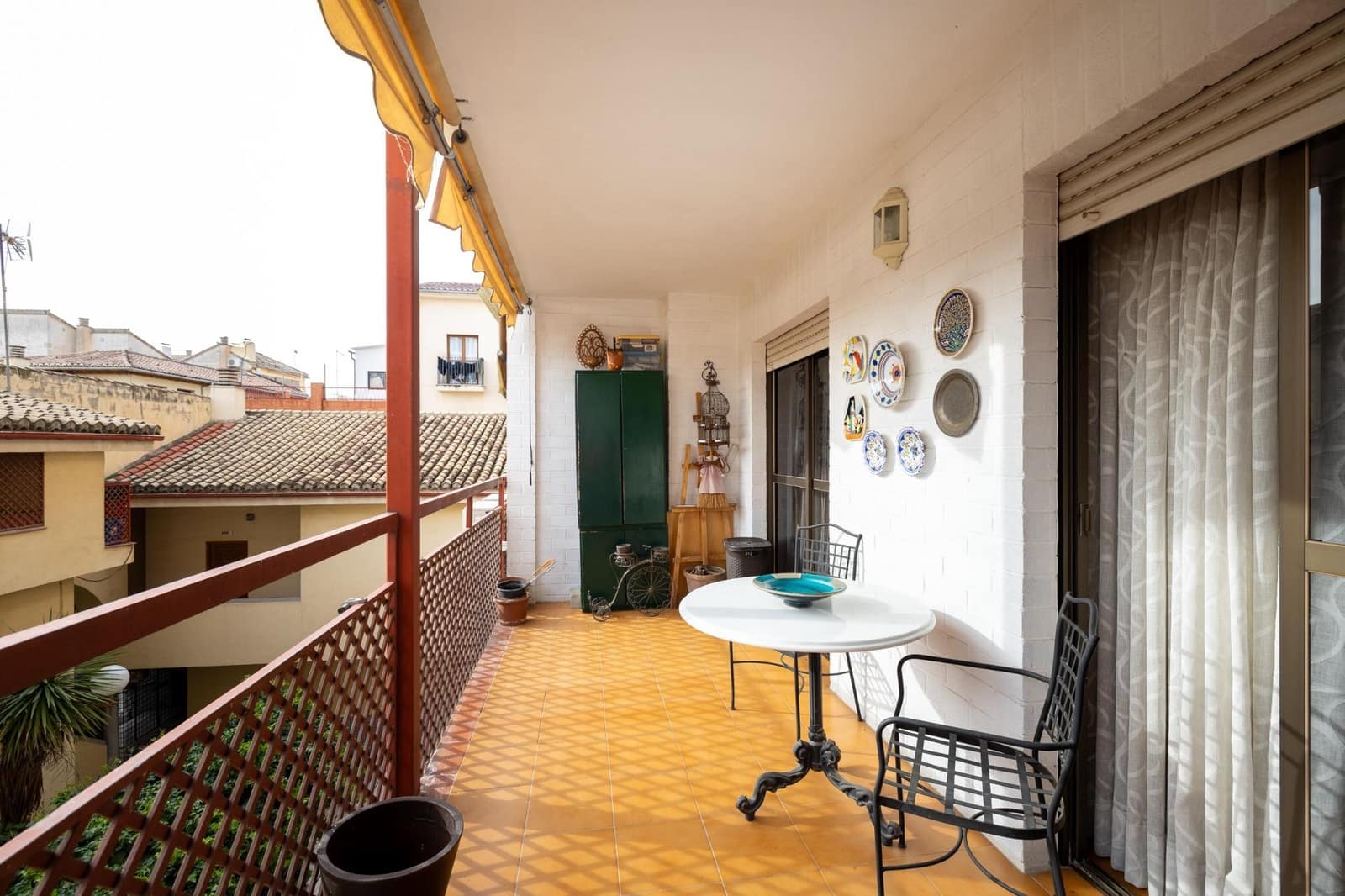 3 soveværelse Lejlighed til salg i Granada by med garage - € 350.000 (Ref: 9712391)