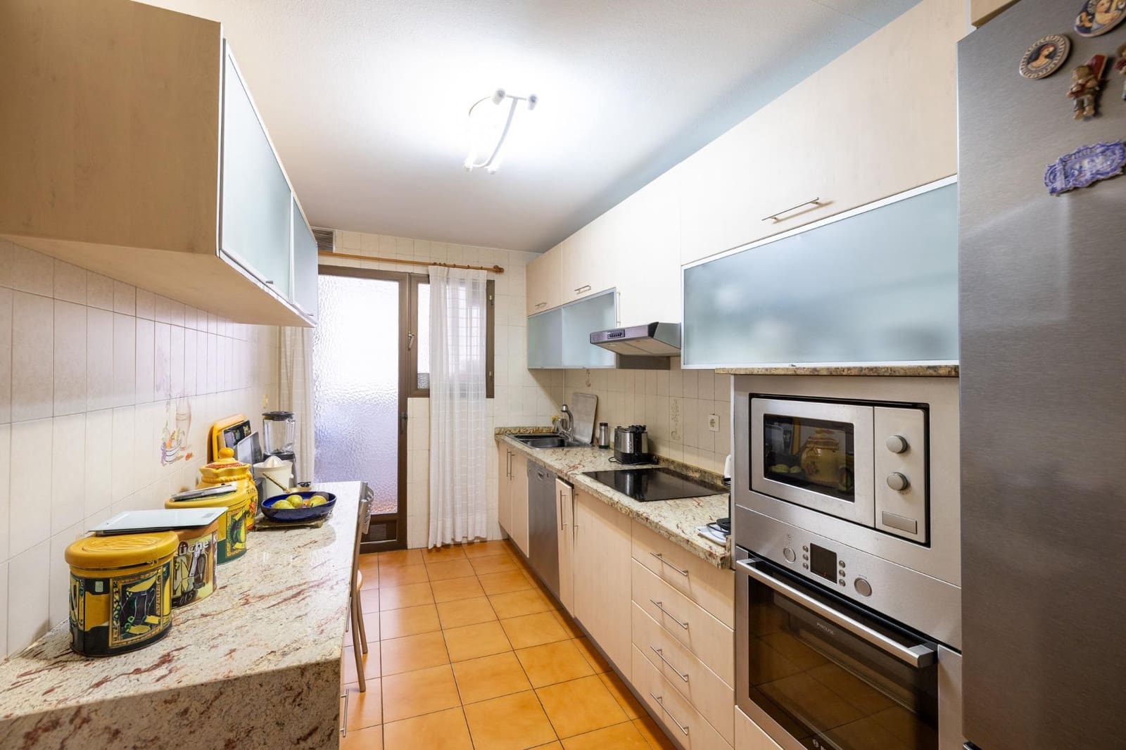 3 soveværelse Lejlighed til salg i Granada by med garage - € 350.000 (Ref: 9712391)