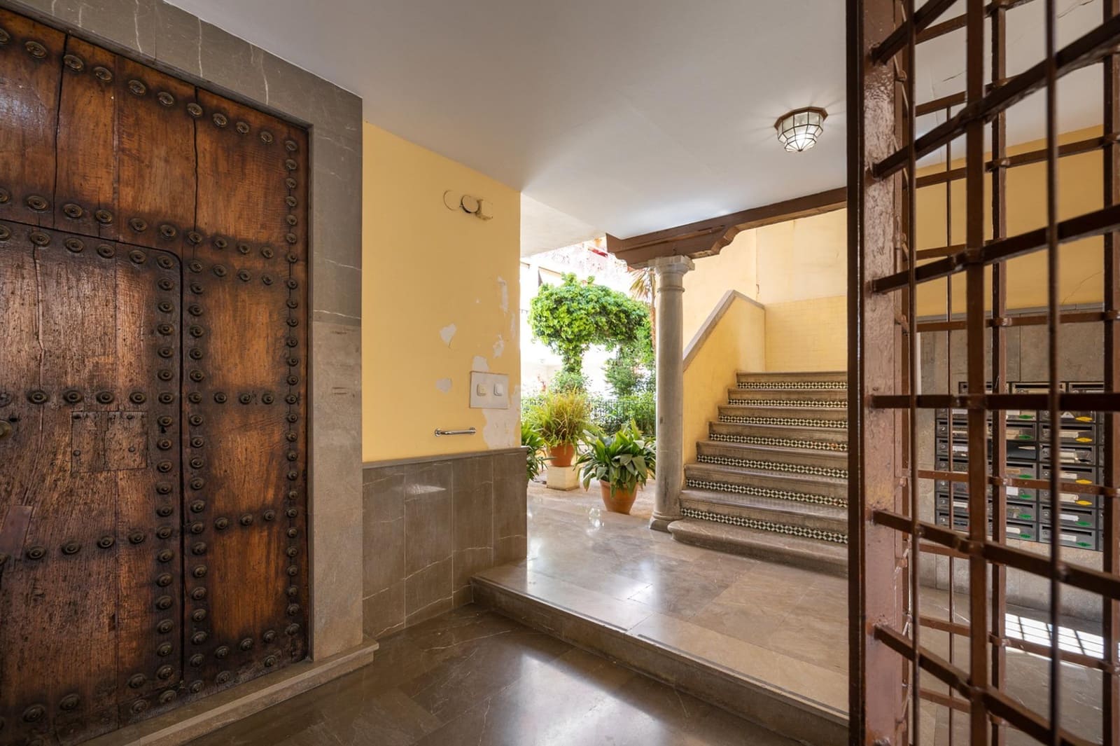 3 soveværelse Lejlighed til salg i Granada by med garage - € 350.000 (Ref: 9712391)