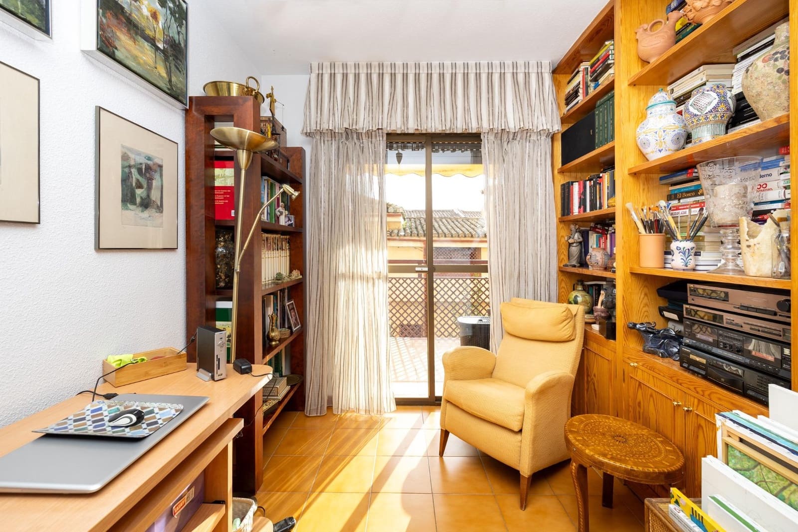 3 soveværelse Lejlighed til salg i Granada by med garage - € 350.000 (Ref: 9712391)