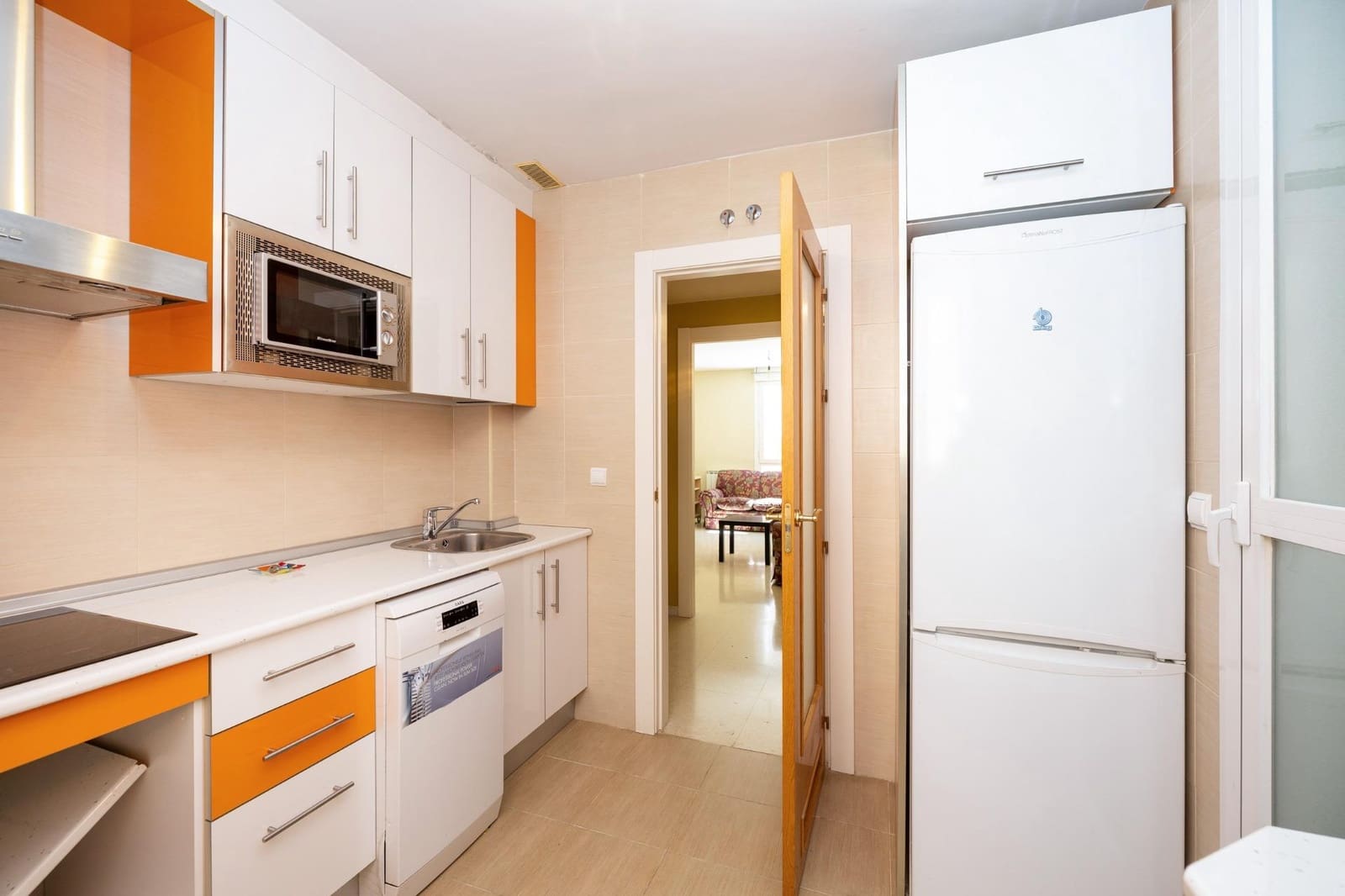 2 soveværelse Lejlighed til salg i Granada by med garage - € 218.332 (Ref: 9712392)