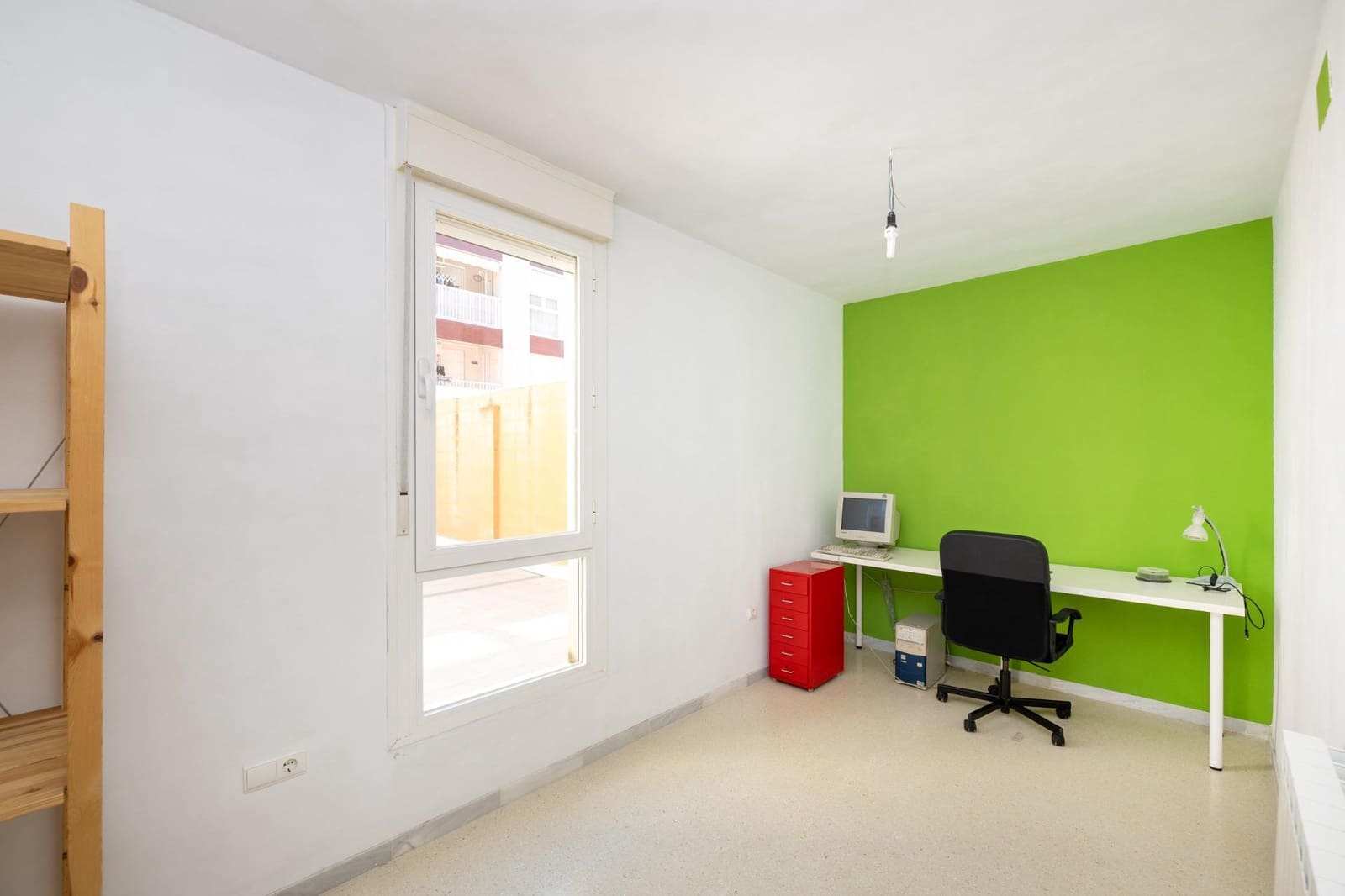 2 soveværelse Lejlighed til salg i Granada by med garage - € 218.332 (Ref: 9712392)