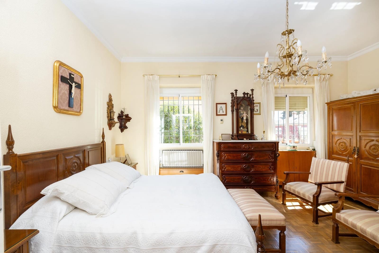 5 bedroom Flat for sale in Granada city - € 495,000 (Ref: 9712393)