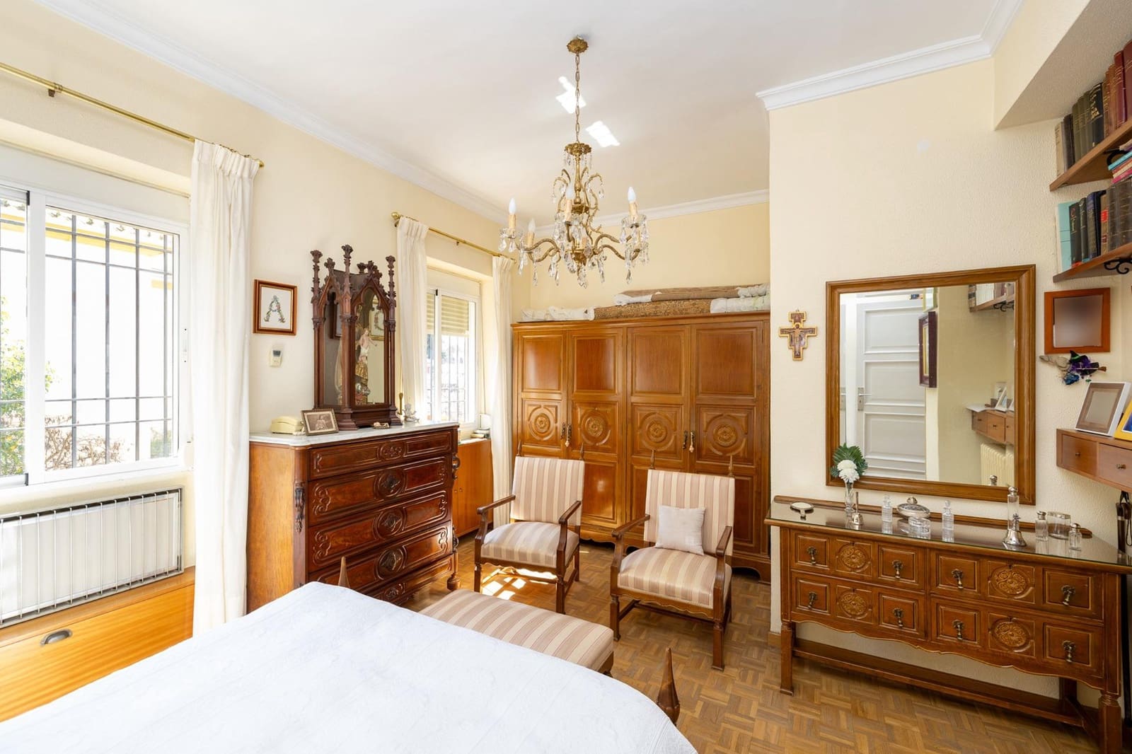 5 bedroom Flat for sale in Granada city - € 495,000 (Ref: 9712393)