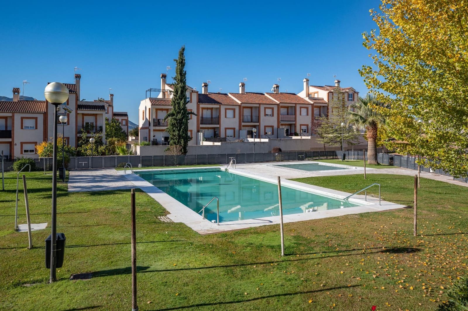 5 bedroom Semi-detached Villa for sale in Atarfe with garage - € 338,900 (Ref: 9712396)