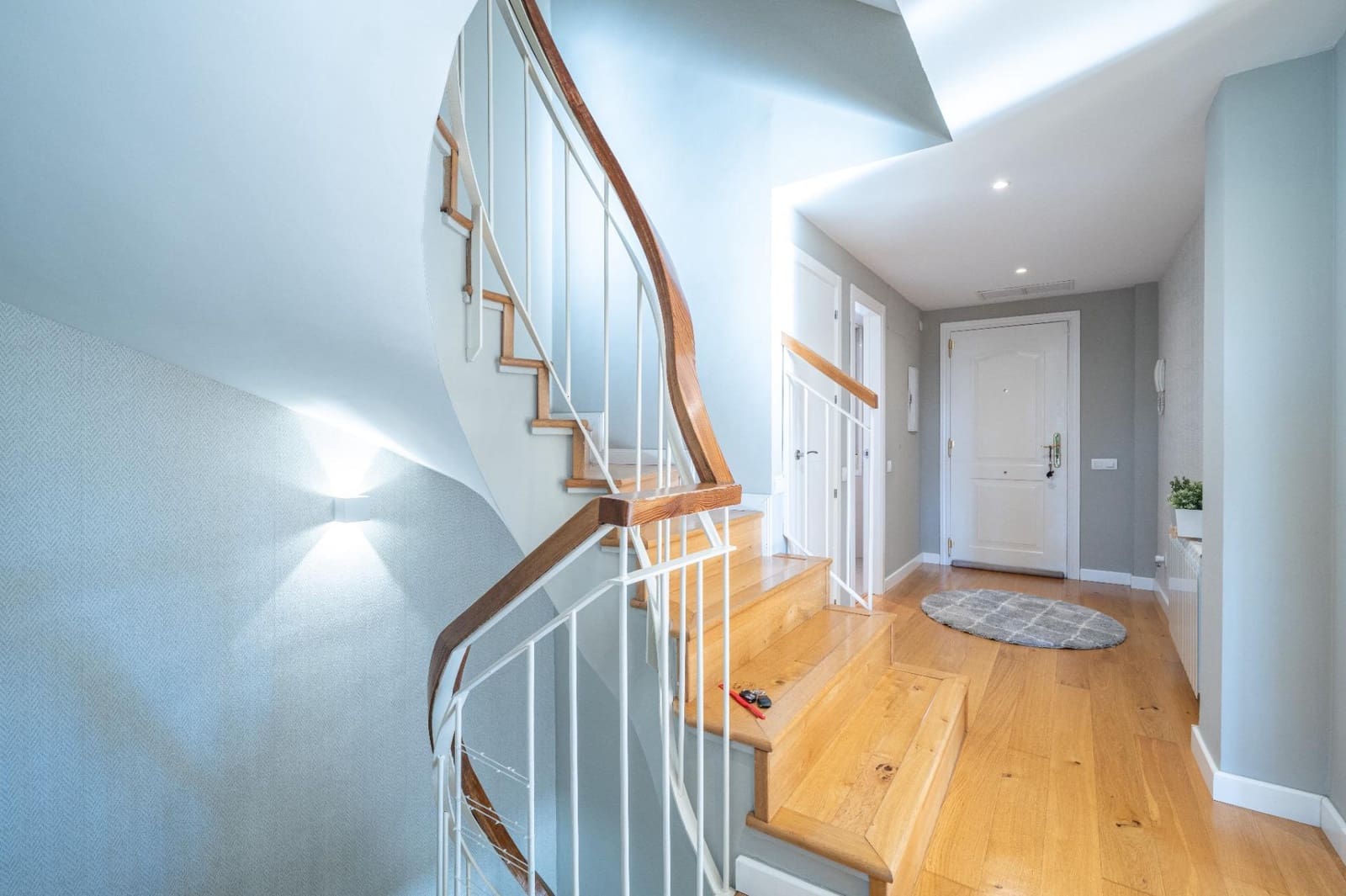 5 bedroom Semi-detached Villa for sale in Atarfe with garage - € 338,900 (Ref: 9712396)