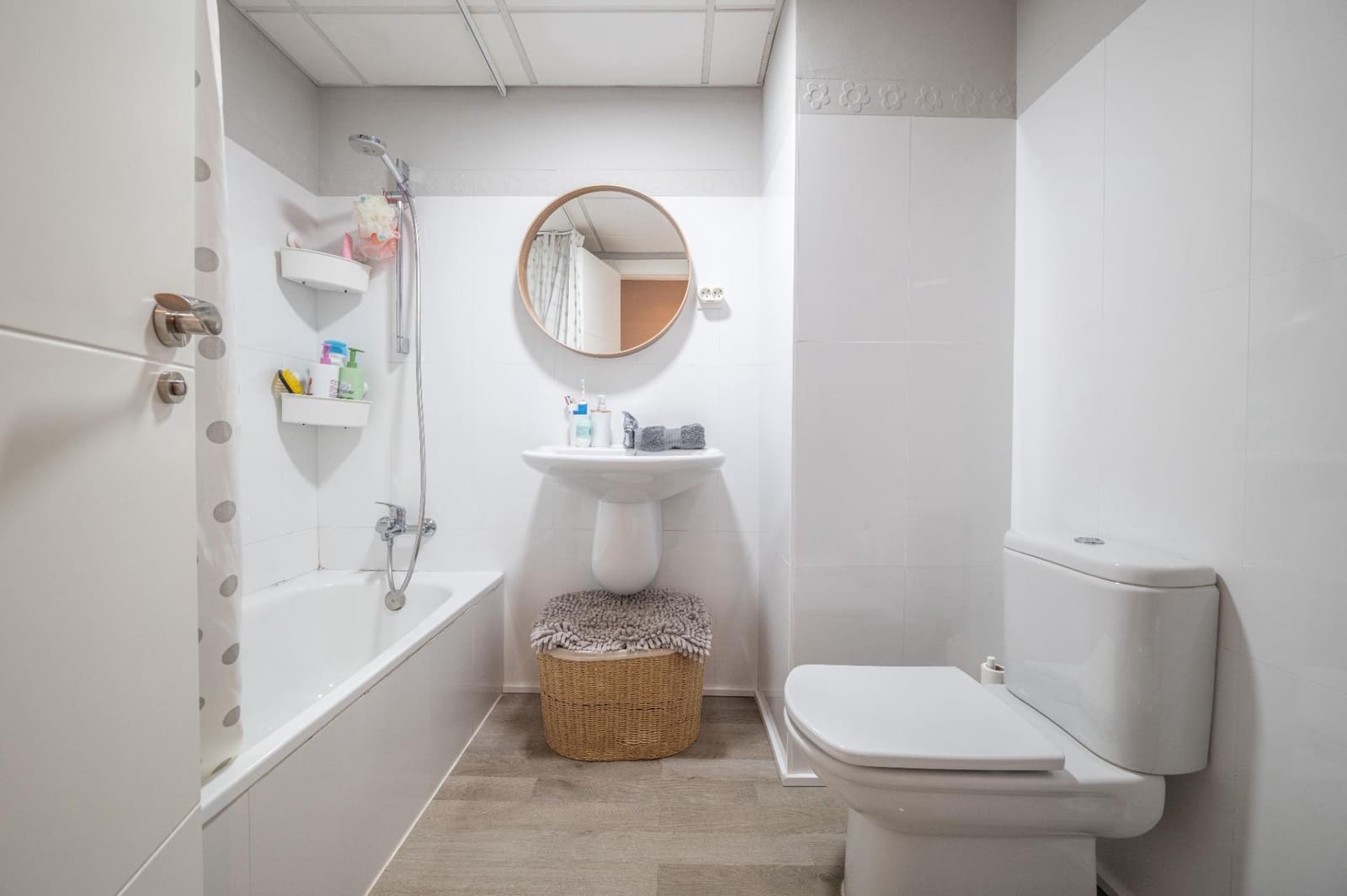 5 bedroom Semi-detached Villa for sale in Atarfe with garage - € 338,900 (Ref: 9712396)