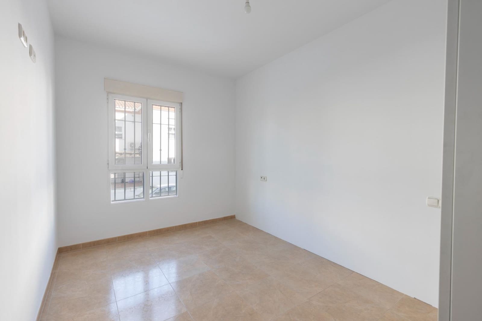 2 bedroom Flat for sale in Alhendin - € 165,000 (Ref: 9715152)