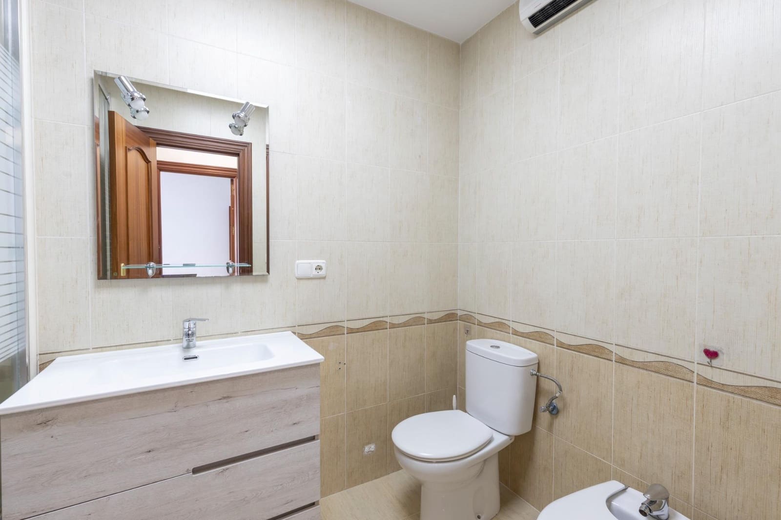 2 bedroom Flat for sale in Alhendin - € 165,000 (Ref: 9715152)