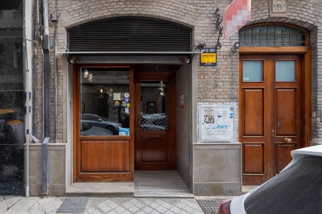 21 bedroom Apartment for sale in Centro - Sagrario, Granada city - € 1,700,000 (Ref: 9715153)