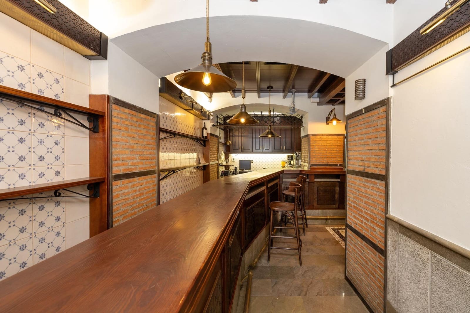 21 soveværelse Lejlighed til salg i Granada by - € 1.700.000 (Ref: 9715153)