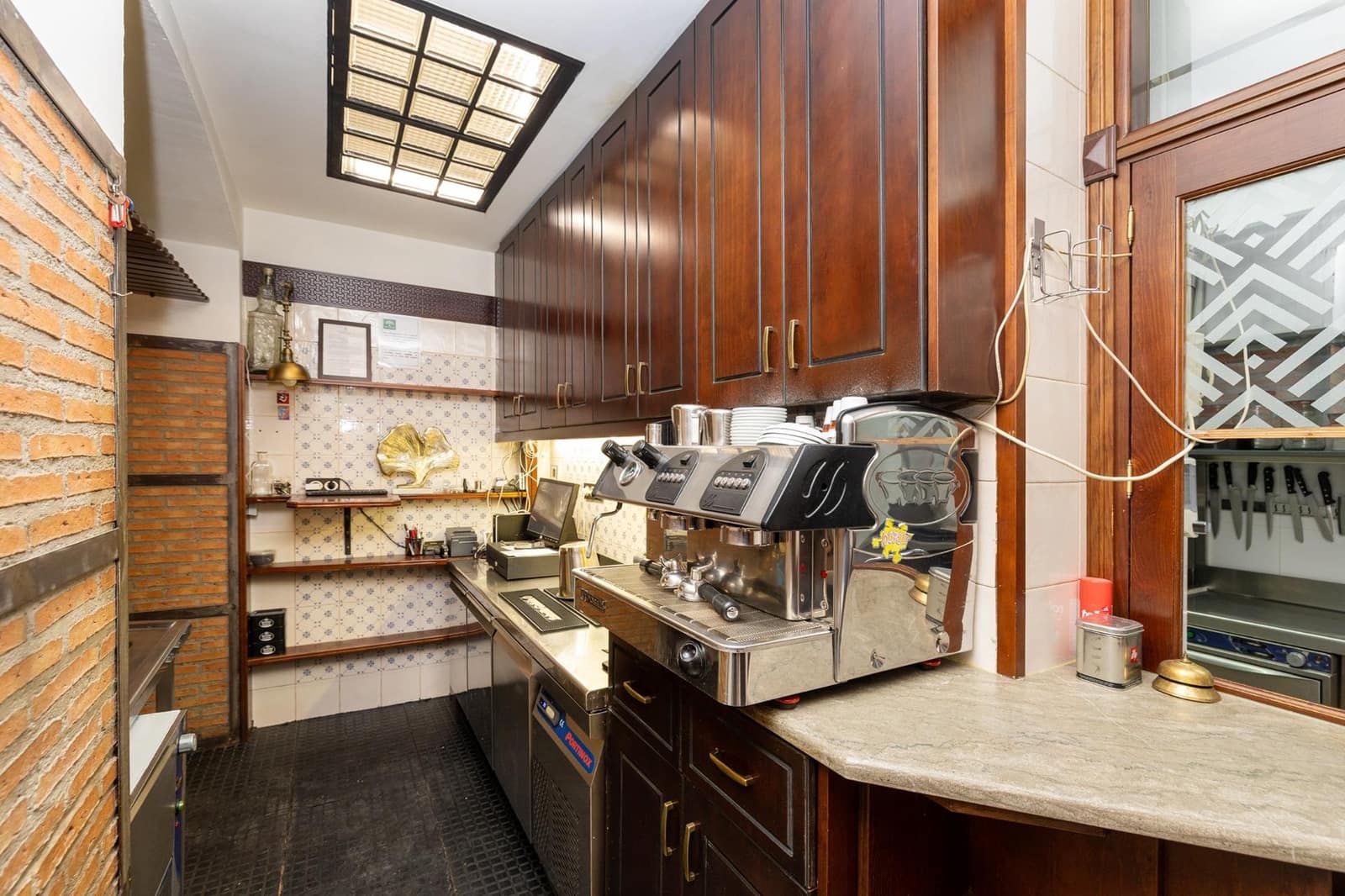 21 soveværelse Lejlighed til salg i Granada by - € 1.700.000 (Ref: 9715153)