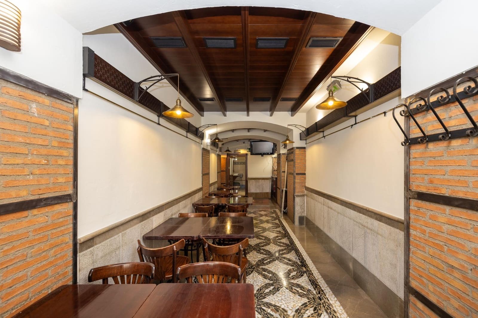 21 soveværelse Lejlighed til salg i Granada by - € 1.700.000 (Ref: 9715153)