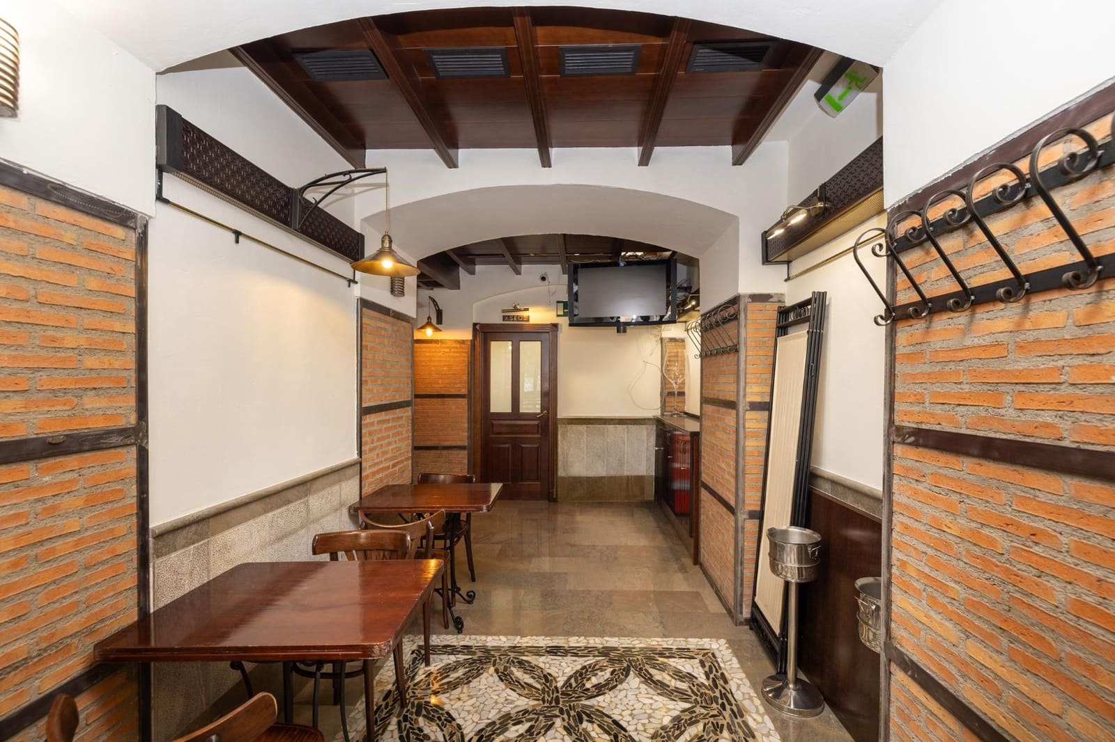 21 soveværelse Lejlighed til salg i Granada by - € 1.700.000 (Ref: 9715153)