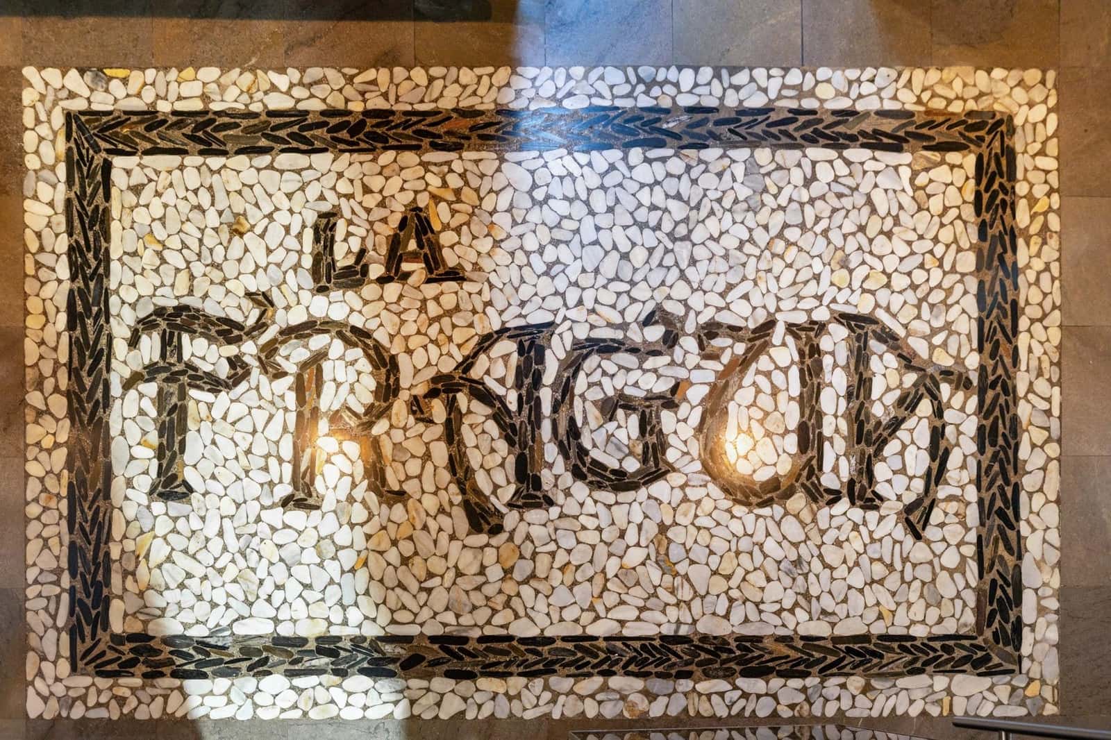 21 soveværelse Lejlighed til salg i Granada by - € 1.700.000 (Ref: 9715153)